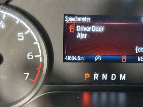 Used 2023 Ford F150 XLT image 19