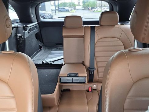 Certified 2022 Mercedes-Benz GLC 43 AMG 4MATIC image 26