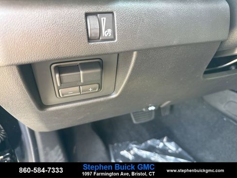 New 2026 GMC Canyon Elevation w/ Convenience Package image 14