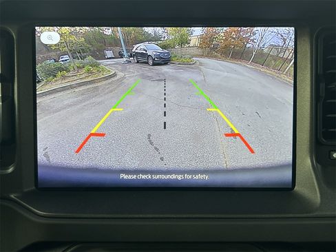 New 2025 Ford Bronco 4-Door image 3