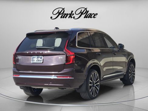 New 2026 Volvo XC90 B5 Ultra w/ Protection Package Premier AWD/4WD image 6
