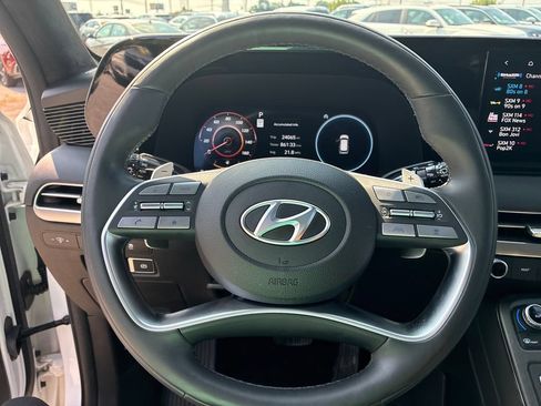 Used 2024 Hyundai Palisade Calligraphy AWD/4WD image 12