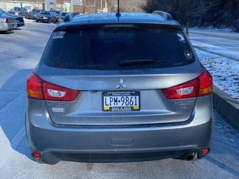 Used 2016 Mitsubishi Outlander Sport SEL image 6