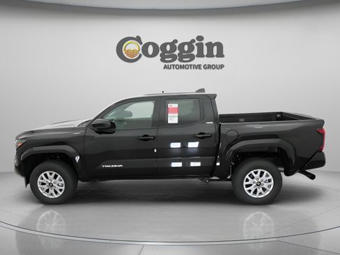 New 2026 Toyota Tacoma SR5 AWD/4WD image 6