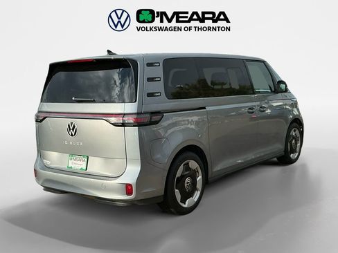 New 2025 Volkswagen ID. Buzz Pro S image 4