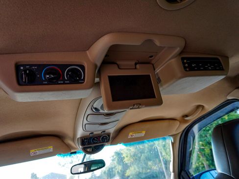 Used 2003 Ford Excursion Eddie Bauer image 27