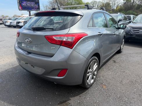 Used 2017 Hyundai Elantra GT w/ Value Edition Package 02 image 9