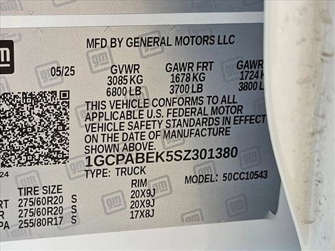 Used 2025 Chevrolet Silverado 1500 Custom w/ Turbomax Blackout Package image 28