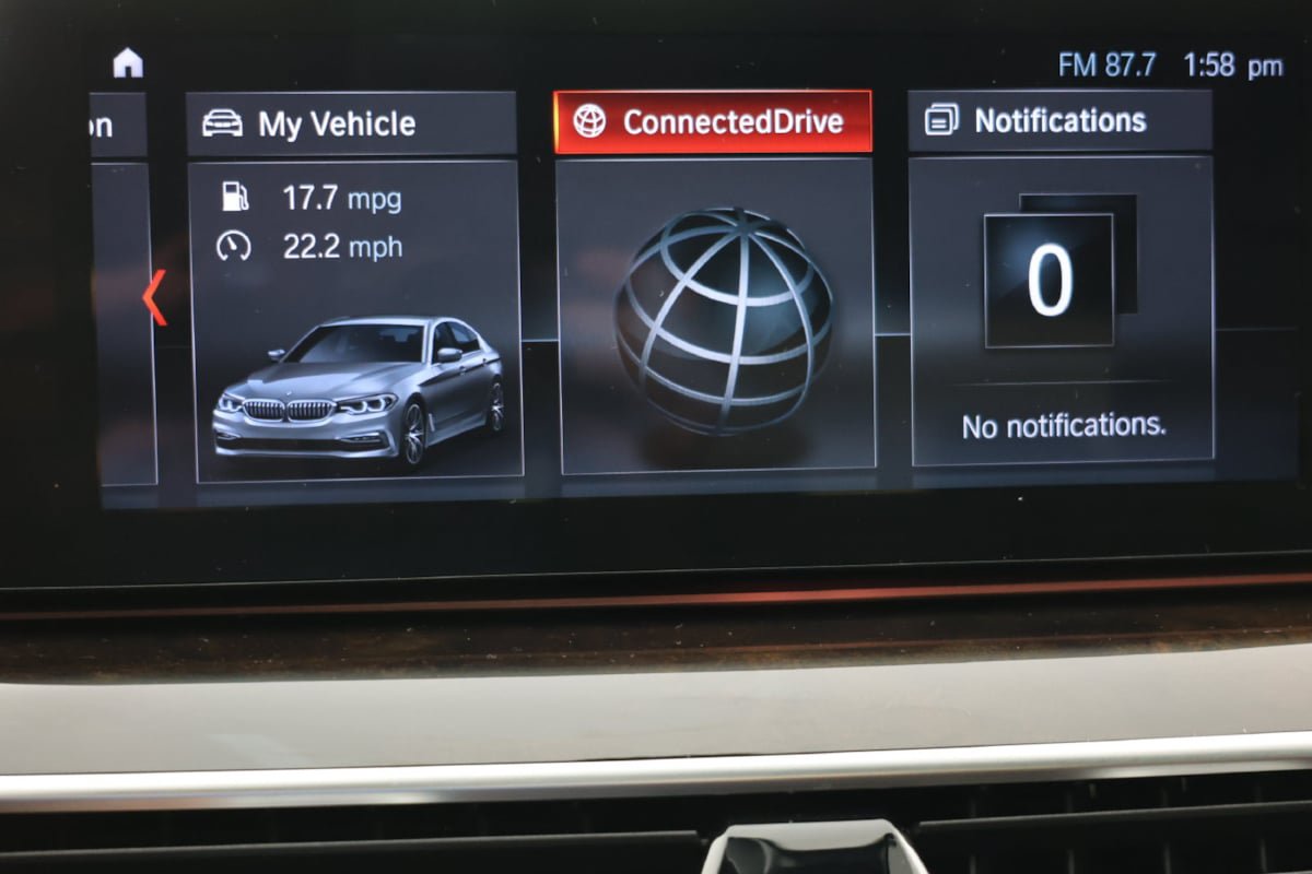 Used 2018 BMW M550i xDrive AWD/4WD image 54