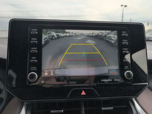 Used 2021 Toyota Venza XLE w/ Softex Package AWD/4WD image 27