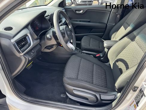 Used 2020 Kia Rio S image 10