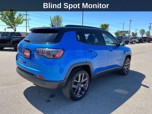 Used 2026 Jeep Compass Limited AWD/4WD image 6