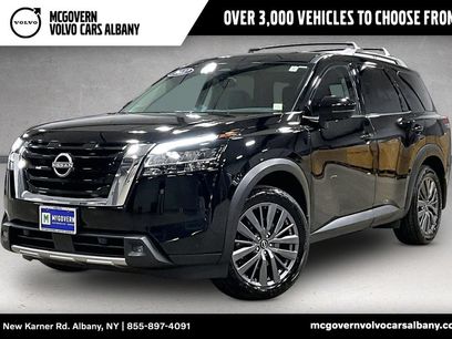 Used 2022 Nissan Pathfinder SL w/ SL Premium Package