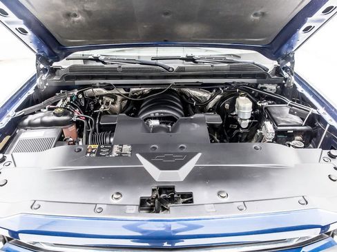 Used 2016 Chevrolet Silverado 1500 LTZ Z71 w/ LTZ Plus Package AWD/4WD image 39