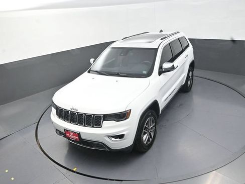 Used 2022 Jeep Grand Cherokee Limited w/ Trailer Tow Group IV AWD/4WD image 25