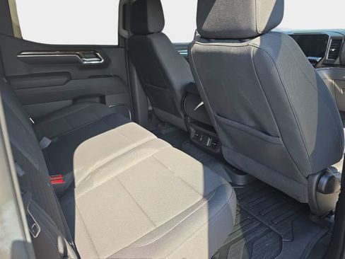 Used 2024 GMC Sierra 1500 Elevation w/ LPO, Elevation Black Package AWD/4WD image 13