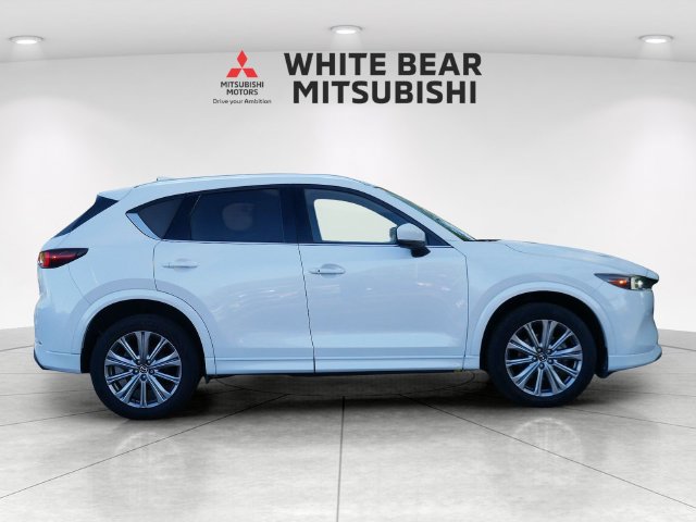 Used 2023 MAZDA CX-5 Signature AWD/4WD image 6