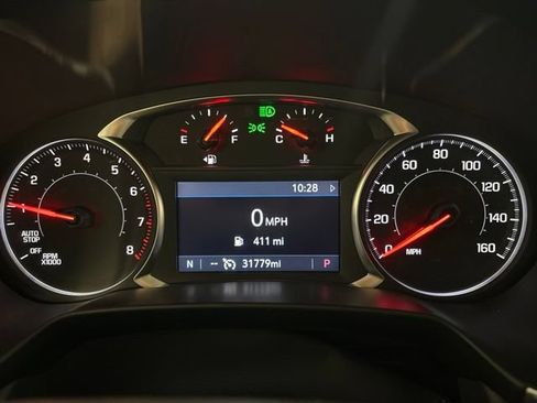 Used 2025 Chevrolet Blazer LT AWD/4WD image 18