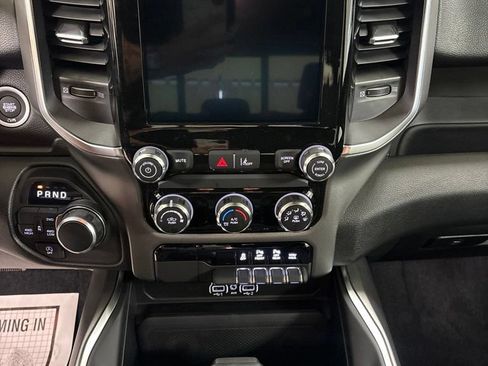 New 2026 RAM 1500 Express AWD/4WD image 13