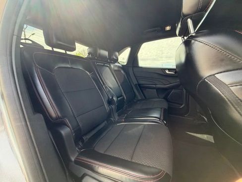 Used 2024 Ford Escape ST-Line image 16