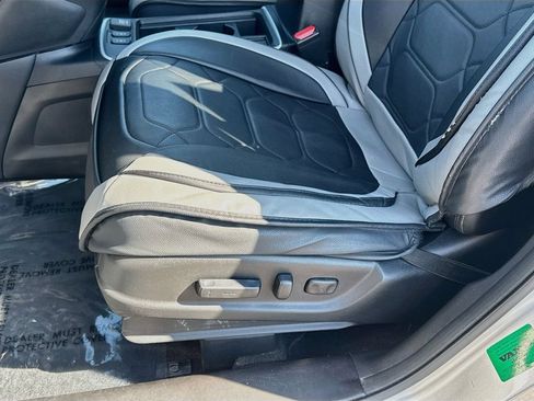 Used 2016 Honda CR-V EX-L image 16
