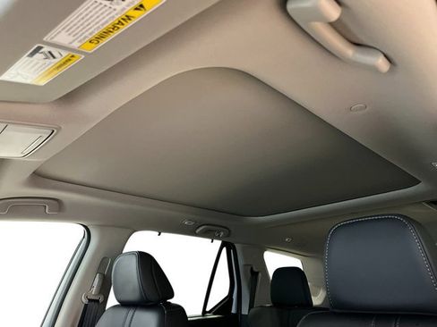 New 2026 Honda Pilot Touring image 18