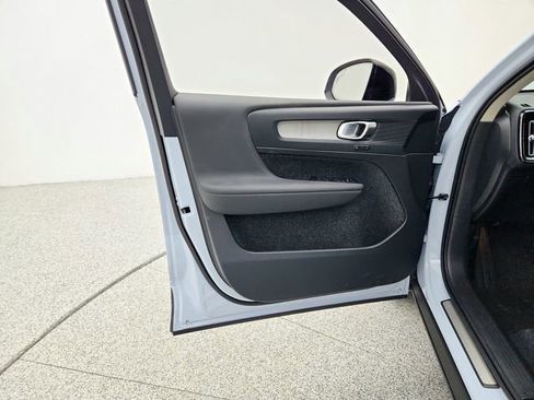 New 2026 Volvo XC40 B5 Plus w/ Protection Package Premier image 23