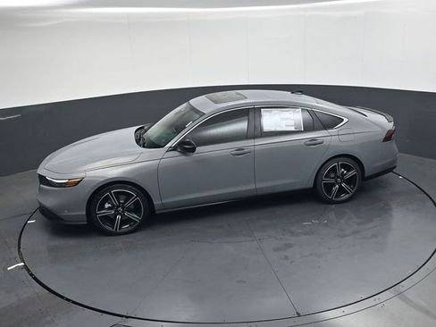 New 2025 Honda Accord Sport image 22