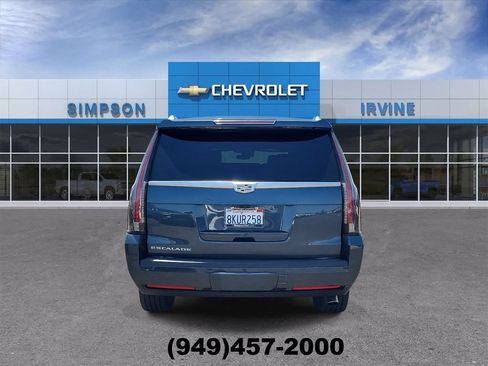 Used 2019 Cadillac Escalade ESV Platinum AWD/4WD image 7