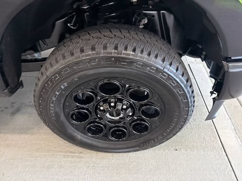 New 2026 Ford F250 Lariat w/ Black Appearance Package AWD/4WD image 5
