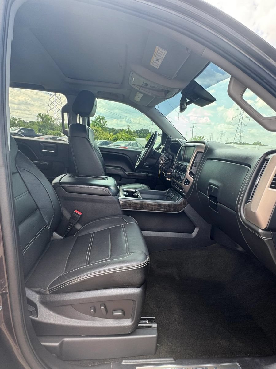 Used 2016 GMC Sierra 1500 Denali w/ Enhanced Driver Alert Package AWD/4WD image 21
