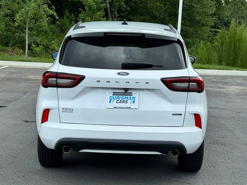 Used 2023 Ford Escape ST-Line Select AWD/4WD image 5
