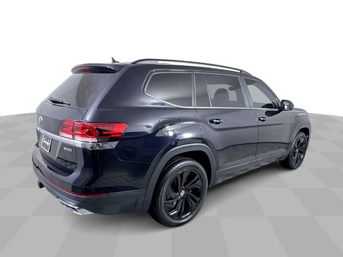 Used 2022 Volkswagen Atlas SE image 44