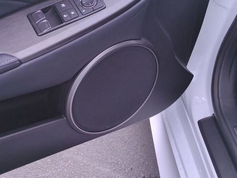 Certified 2024 Lexus RC 350 F Sport image 17