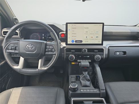 Used 2025 Toyota 4Runner TRD Off-Road Premium w/ Tow Technology Package AWD/4WD image 9