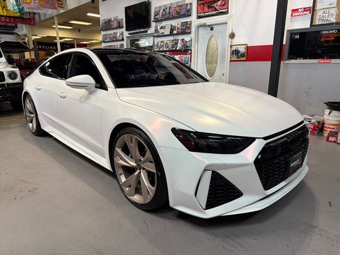Used 2023 Audi RS 7 Sportback AWD/4WD image 3
