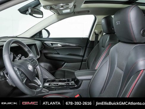 Used 2023 Buick Envision Essence w/ Sport Touring Package AWD/4WD image 5