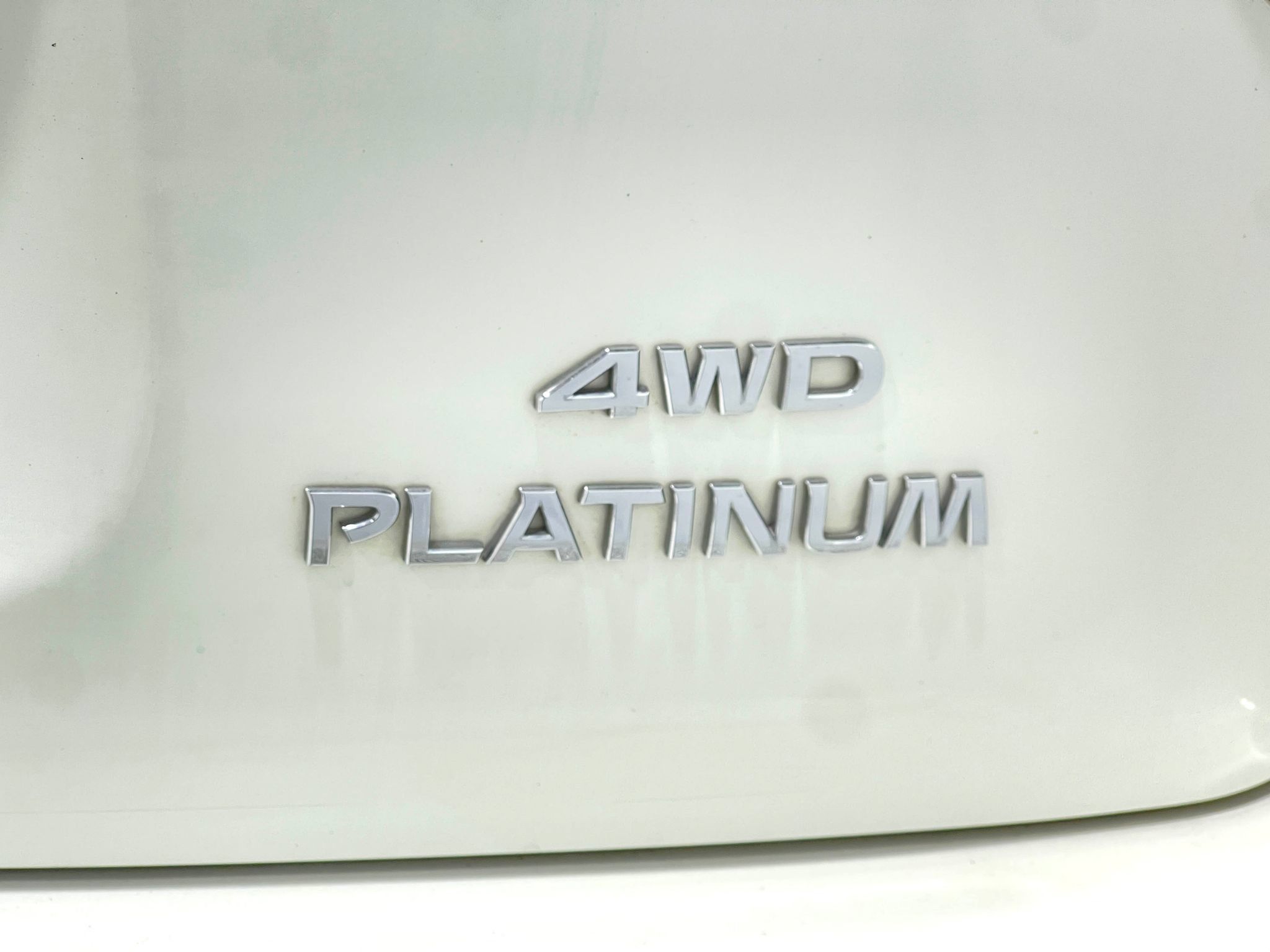 Used 2019 Nissan Pathfinder Platinum w/ Cargo Package AWD/4WD image 42