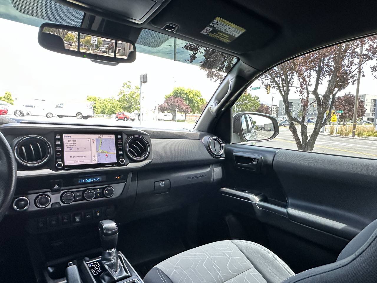 Used 2021 Toyota Tacoma TRD Sport w/ Technology Package AWD/4WD image 29