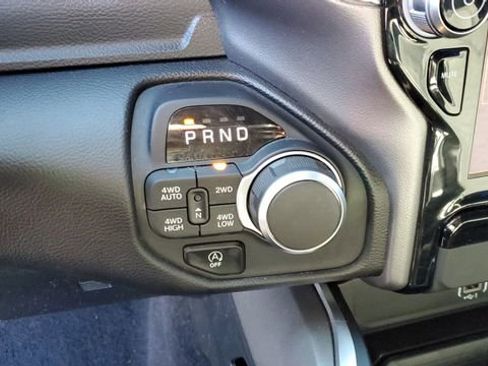 Certified 2025 RAM 1500 Big Horn image 18