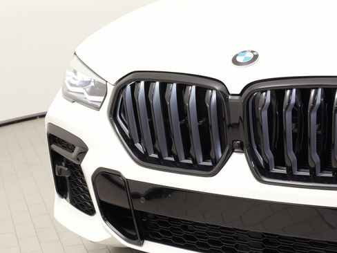 Used 2022 BMW X6 xDrive40i w/ M Sport Package AWD/4WD image 6