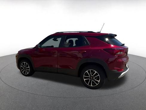 Used 2025 Chevrolet TrailBlazer LT image 10