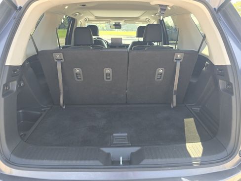 Certified 2024 Honda Pilot Touring image 21