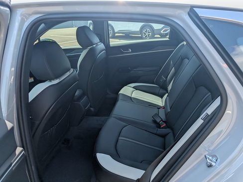 New 2026 Kia K5 GT-Line w/ GT-Line Premium Package AWD/4WD image 9