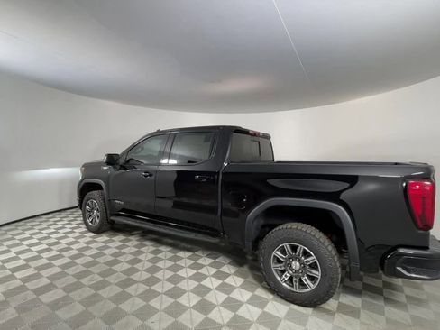 Used 2024 GMC Sierra 1500 AT4 w/ Technology Package image 6