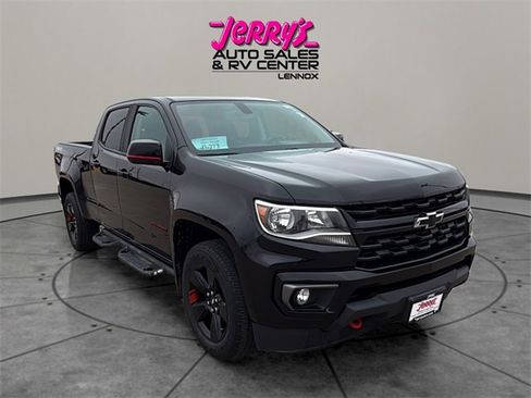 Used 2021 Chevrolet Colorado LT w/ Redline Special Edition image 19