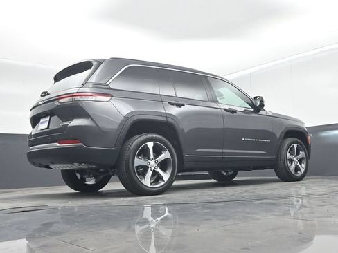 New 2026 Jeep Grand Cherokee Limited RWD image 48