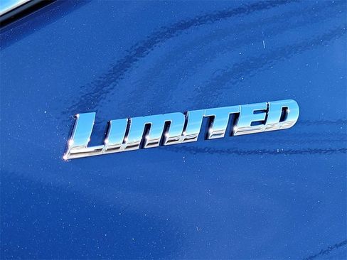 Used 2025 Toyota Tundra Limited image 15