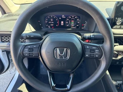 Certified 2025 Honda Accord LX image 14