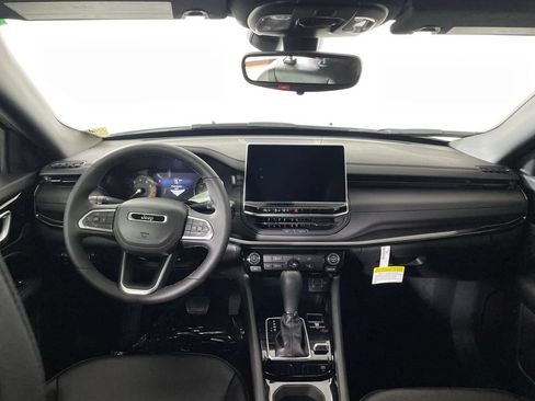 New 2026 Jeep Compass Latitude w/ Quick Order Package 29K AWD/4WD image 32
